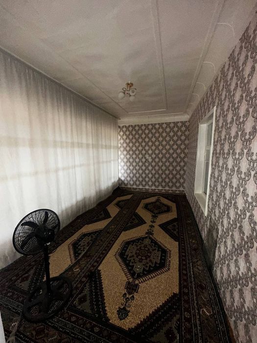 4,5 сотокли 6 хонали участка ижарага берилади.