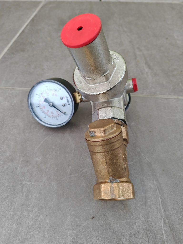 Reductor presiune PN25 1" Giacomini