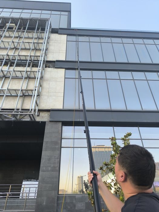 Bino ofisni tashqi qismini yuvish