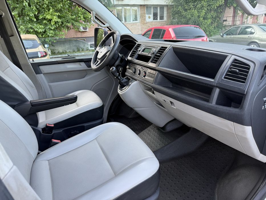VW Transporter T6 2.0 Tdi cu 6 Locuri si Bena
