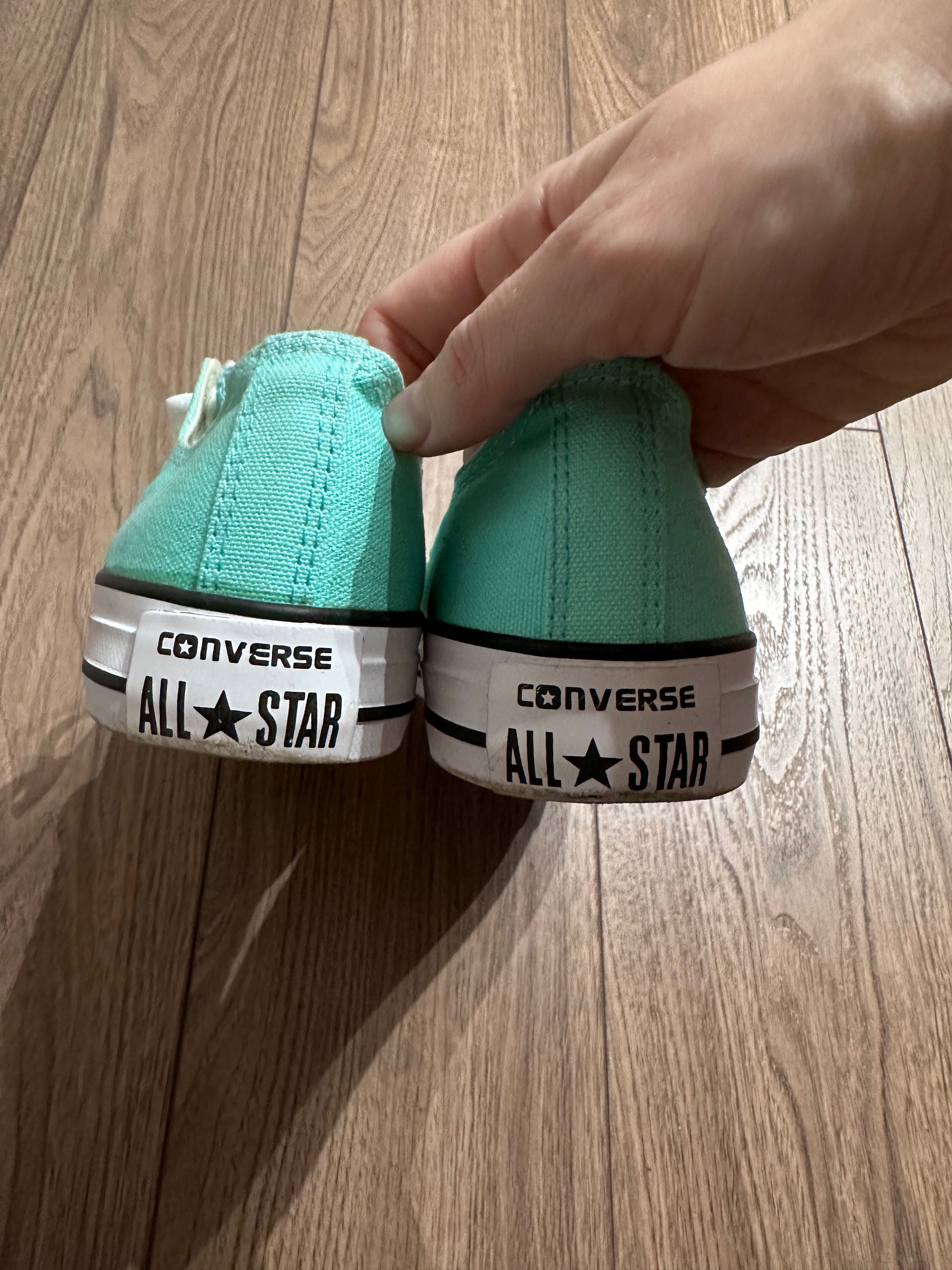 Нови кецове Converse