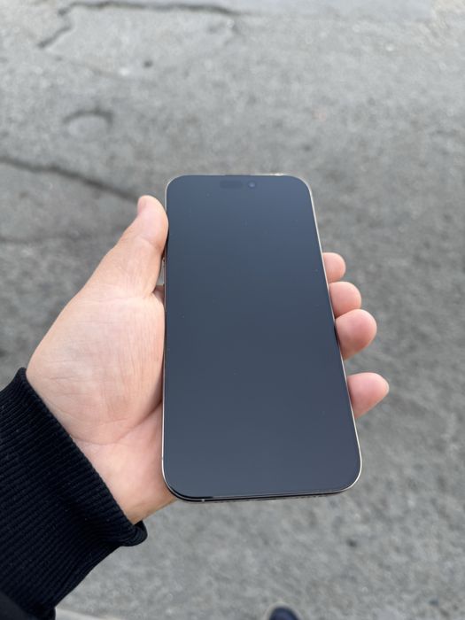 Продам iphone 16 Pro Max 256Gb 98%