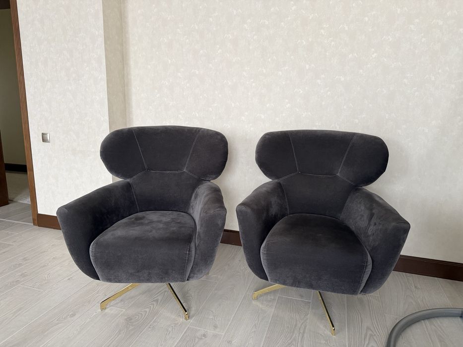 Продам диван и 2 кресла