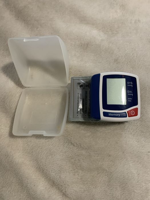 Aparat de verificat tensiunea