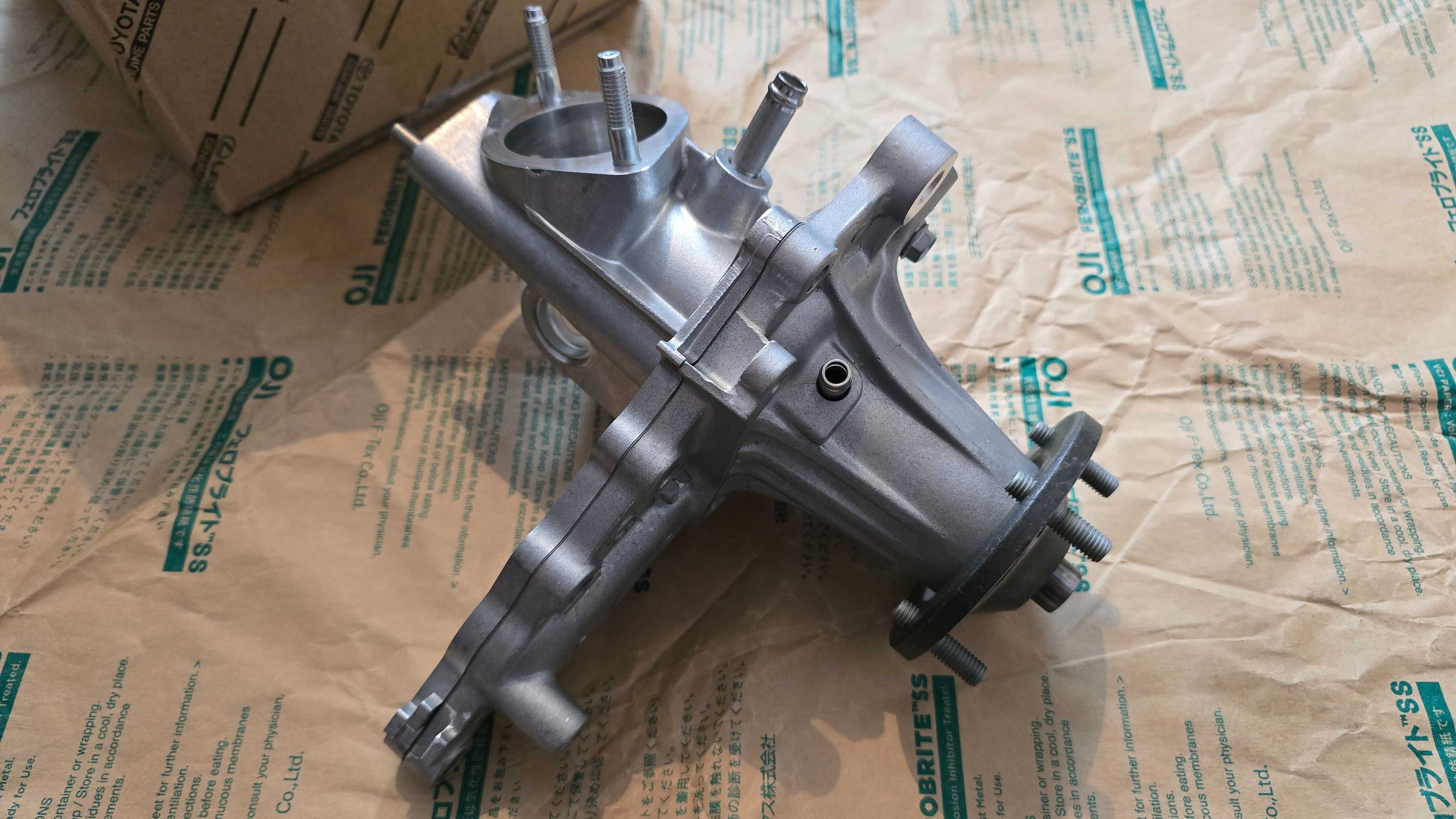Помпа водяная 2JZ-GTE 1JZ-GTE VVTi