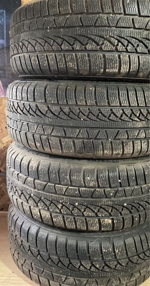 Anvelope 225/50R17