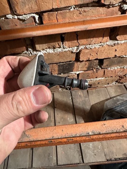 Пръскалка за bmw e87 бяла