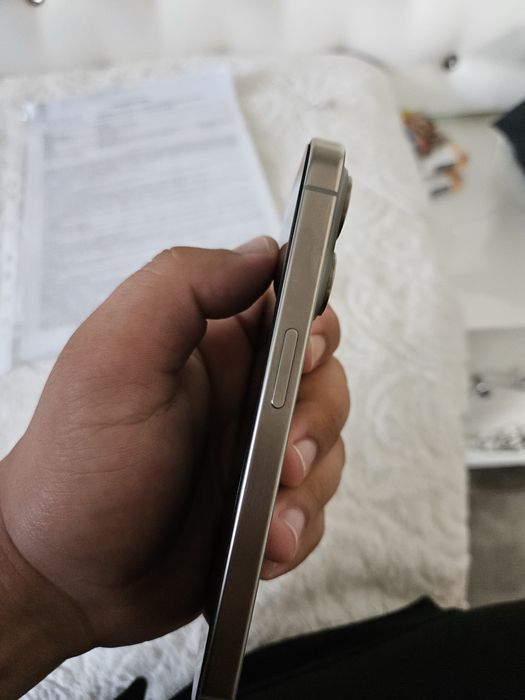 Iphone 15 pro 128 gb