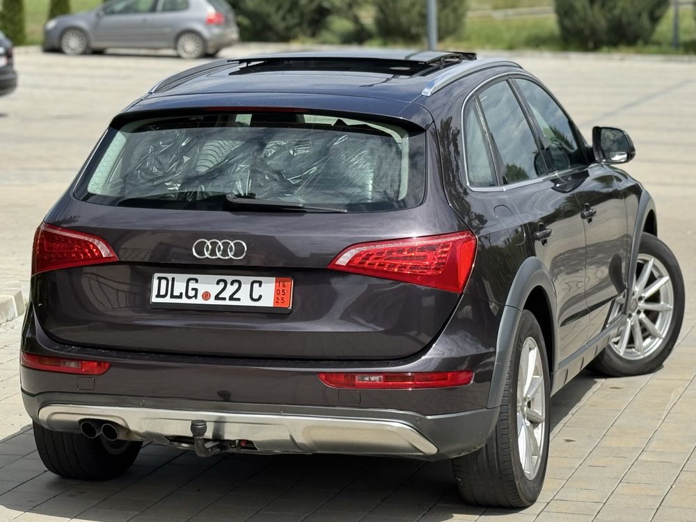 Audi Q5 OffRoad , 2.0 TDI 170 Cp Quatrro , Manual