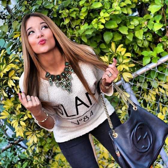 Дамската чанта Gucci Soho