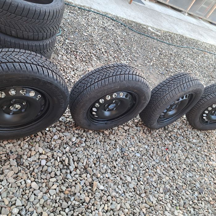 Set Roti VW 5x112/R15 Cauciucuri iarna 195/65/15 de iarna ca NOI
