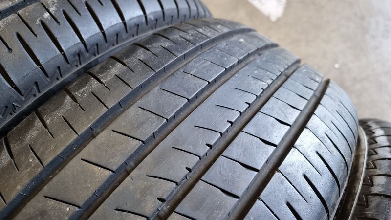 225/50/18 BRIDGESTONE 4бр Runflat