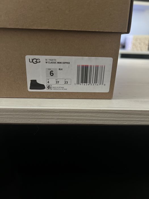 UGG mini dipper noi