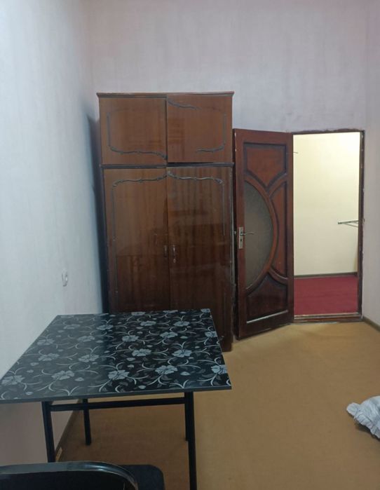 1хона уй 1этаж падвали б.н сотилади