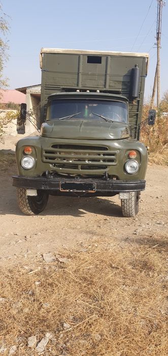 Зил 130 сотилади