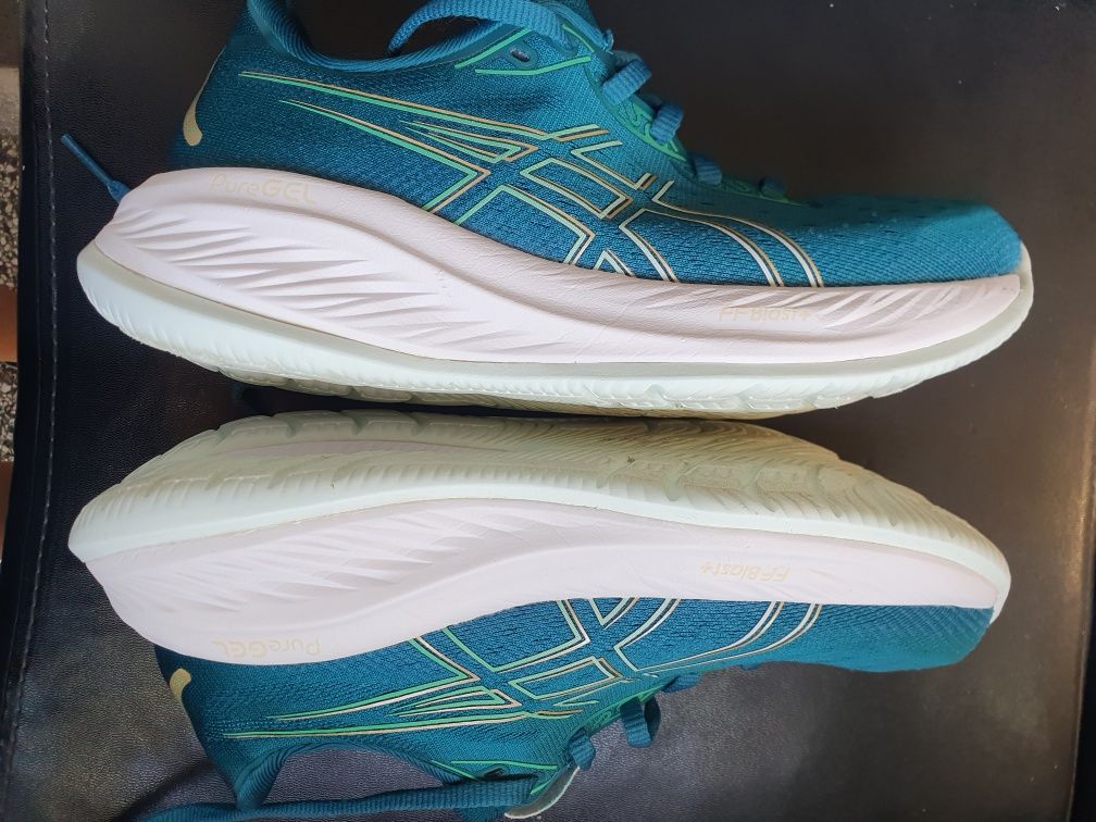 Маратонки ASICS оригинални