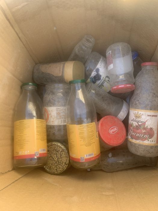 Баночки разные отдам даром самовывоз