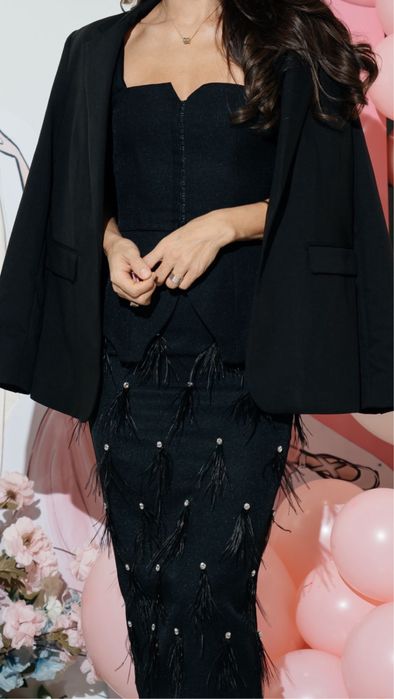 Malli юбка с перьями