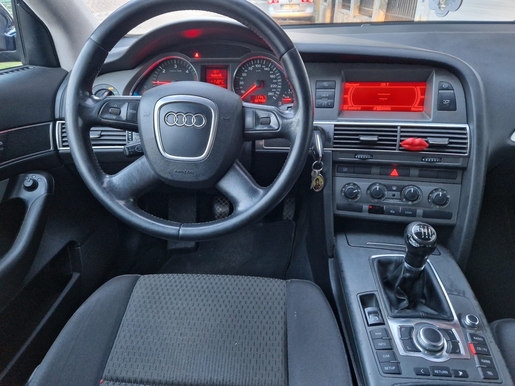 Audi A6,an 2005, 2.0 diesel 140CP, limuzina , peopietar an carte