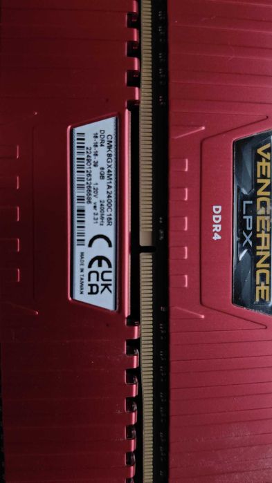 Memorie Corsair Vengeance LPX Red 8GB DDR4 2400mhz CL16