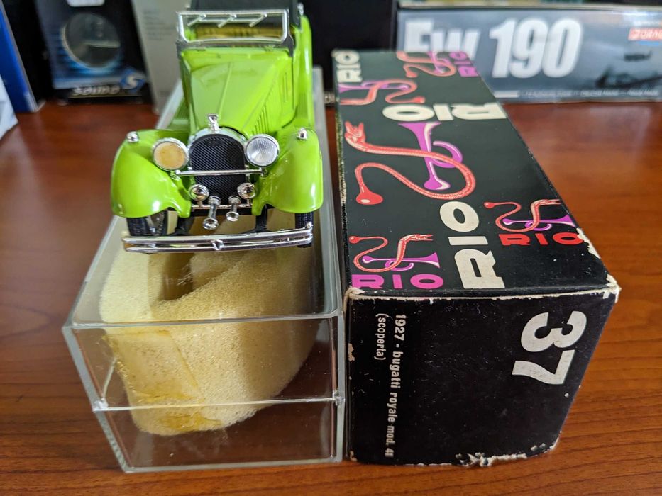 Коллекционная модель 1:43 Bugatti Royale 1927