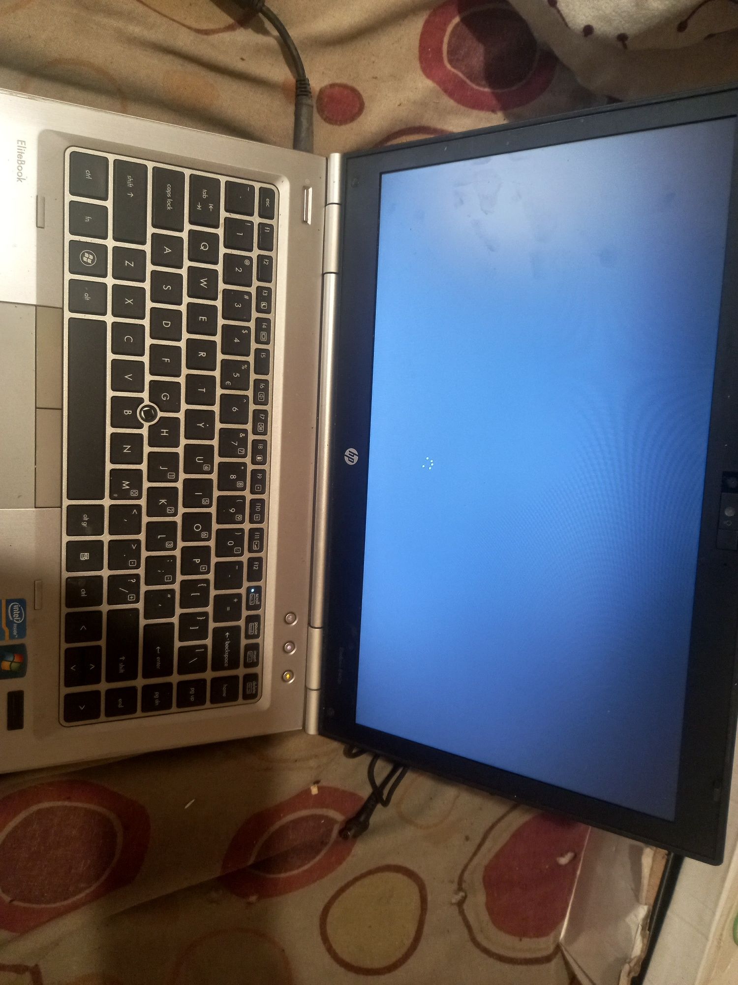 Hp 8460p i5, 10gb ram, hard 1Tb