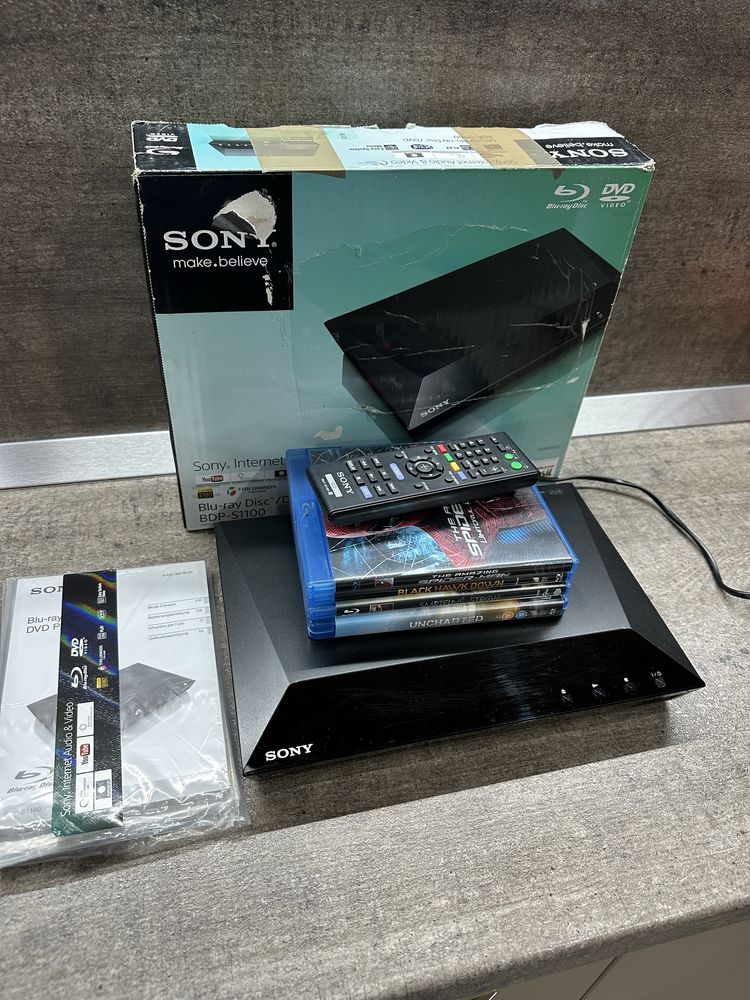Bluray плейър Sony BDP-S1100+подарък