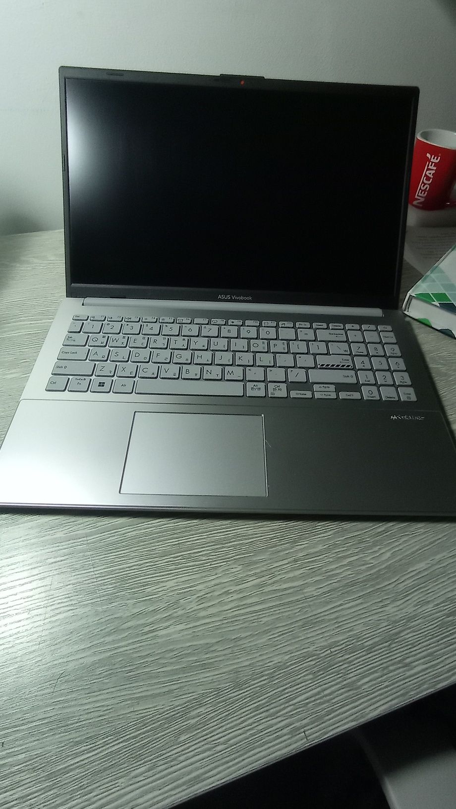 ASUS Vivobuk 64x.512gb.