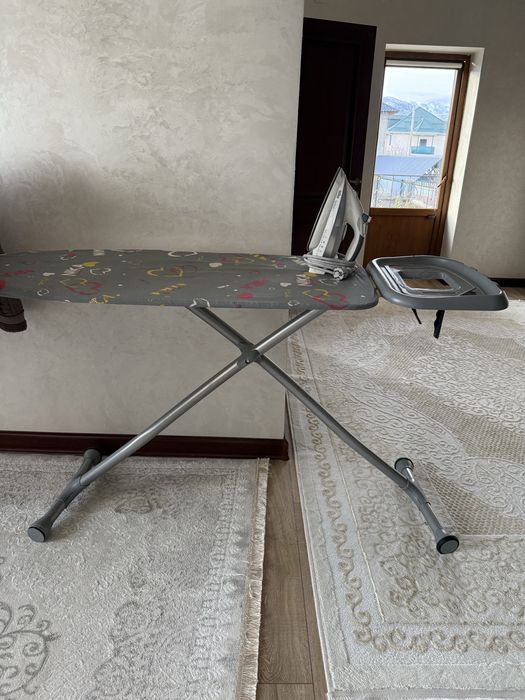 Продам утюг и гладилкой