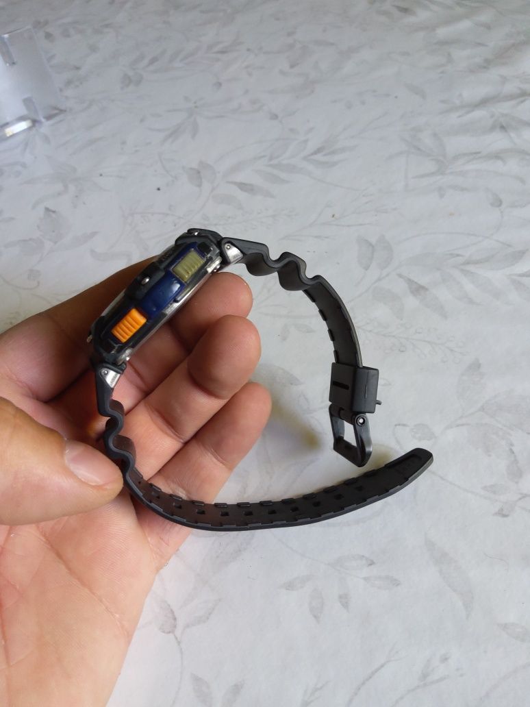 Casio  prg-240t  часовници