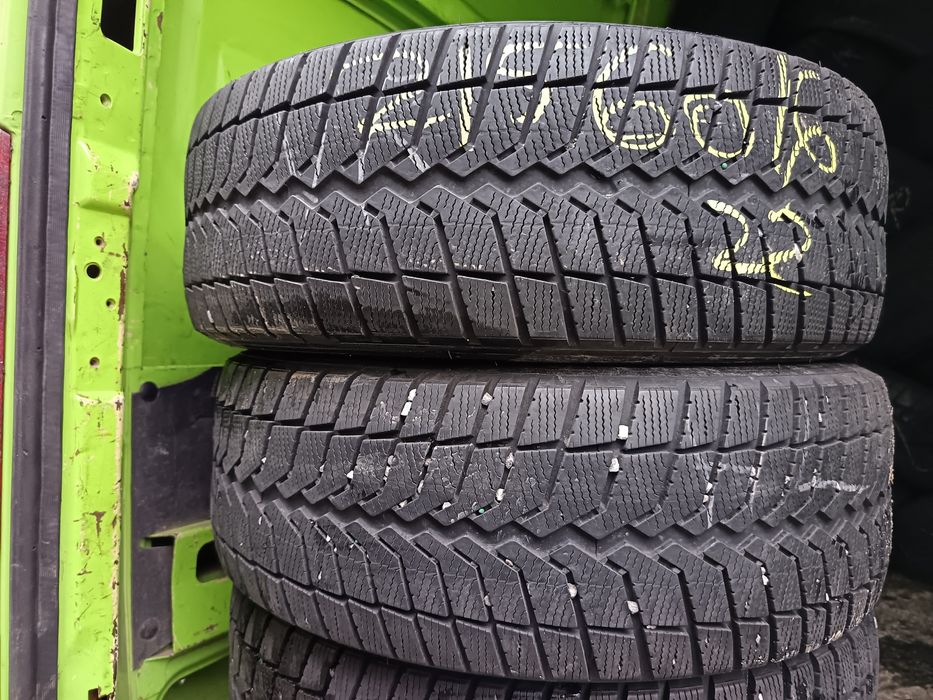 Anvelope MS iarna 215 60 16 vredstein 2022 6mm