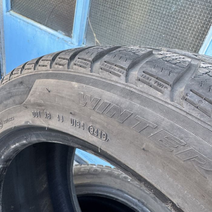 Зимни гуми Pirelli winter sottozero 3 245/45/18