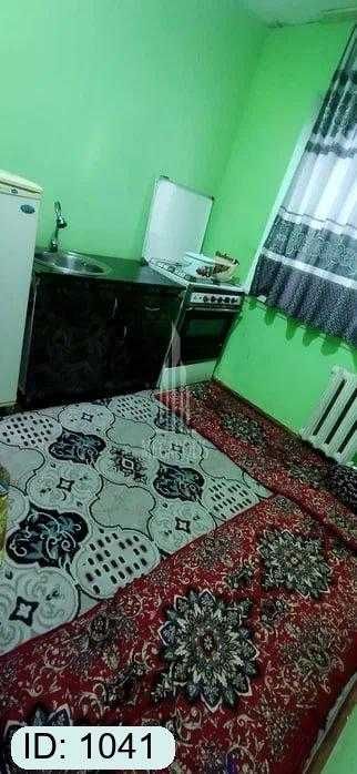 Pridasgir tarafda 1 xona kvartira sotiladi №1041