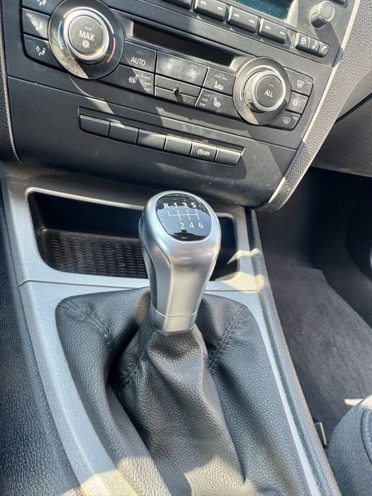 Vând BMW Seria 1, model 118 Diesel – 143 CP, Euro 5