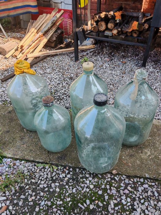 Продам бутыли для вина