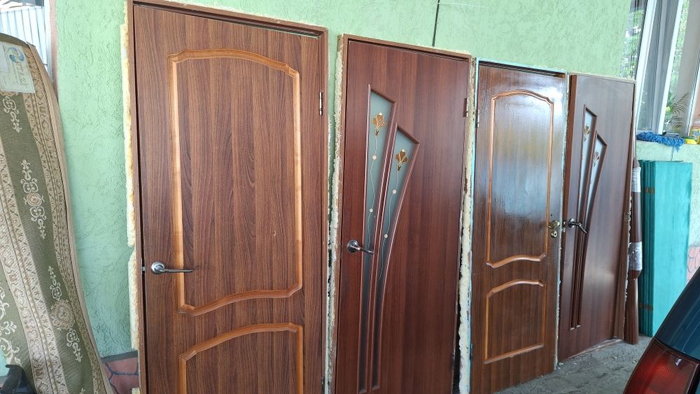Продам межкомнатные двери