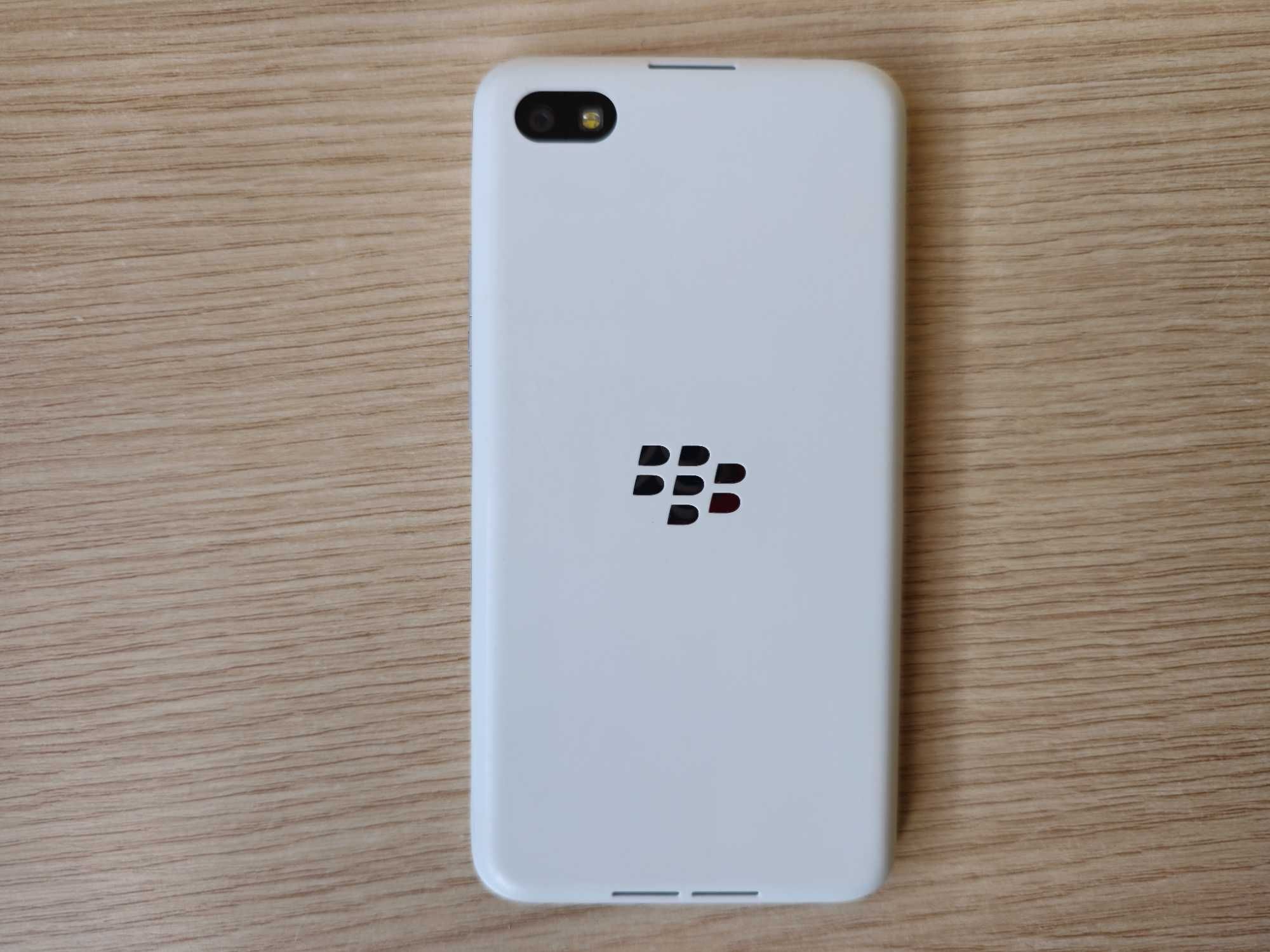 ТОП СЪСТОЯНИЕ: BlackBerry Z30 White