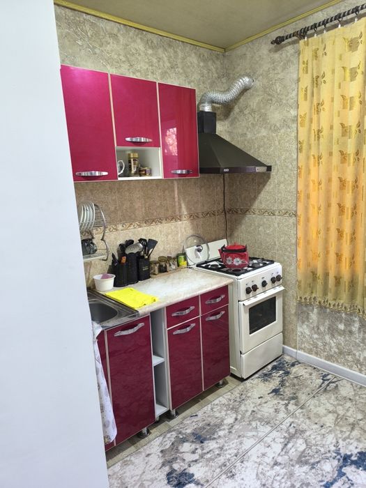 Продается 3 комнатная квартира