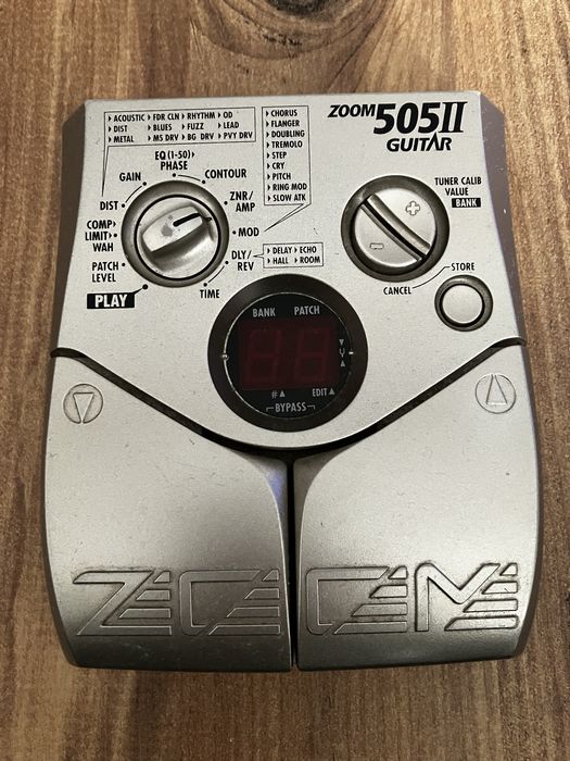 Мултиефект за китара Zoom 505II