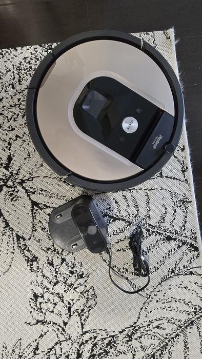 iRobot Roomba 976