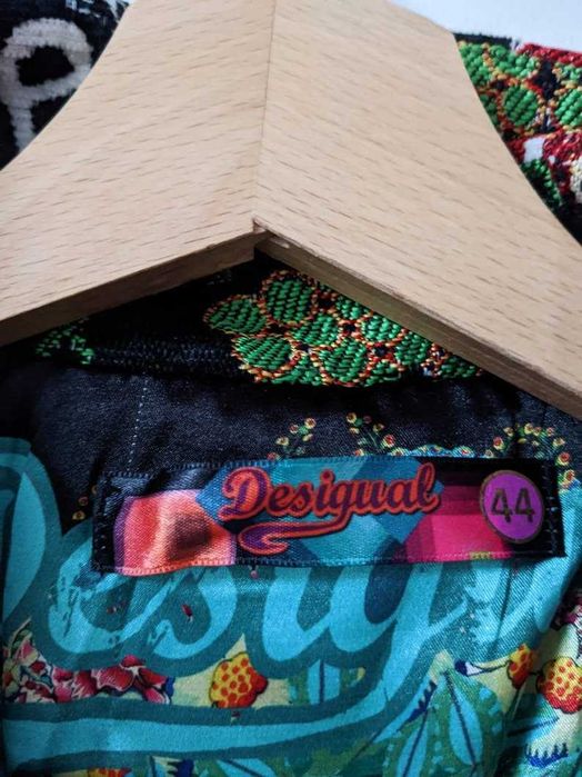 Дебело палто Desigual