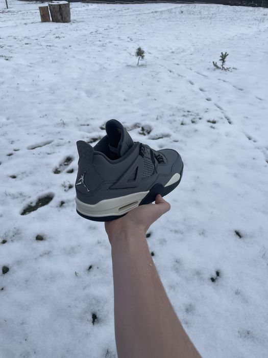Jordan 4 cool grey