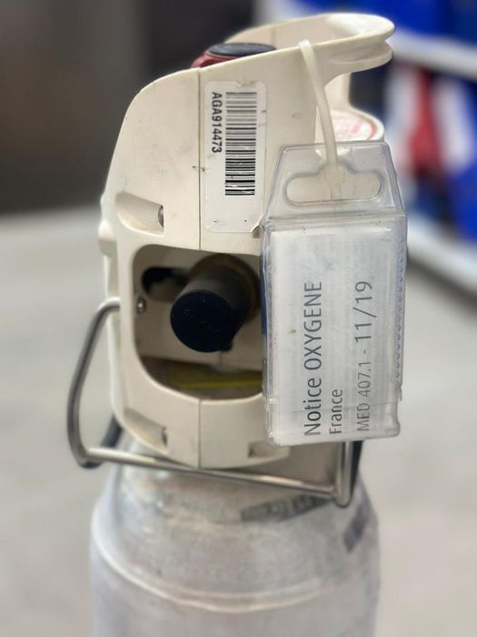 Butelie medicinala de Oxigen cu Valva LIV Integrata -A-