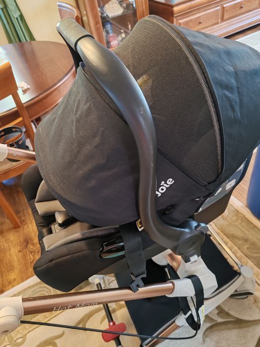 Cărucior Hot mom 3 în 1 cu rotire 360 grade gri deschis