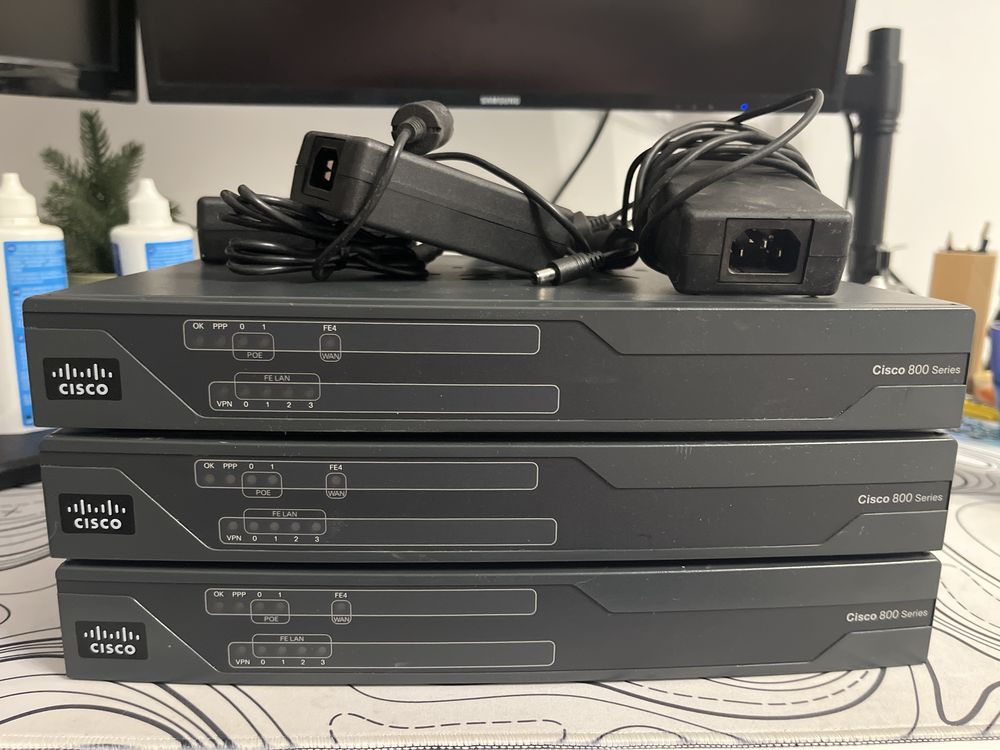 Маршрутизатор роутер Cisco 881
