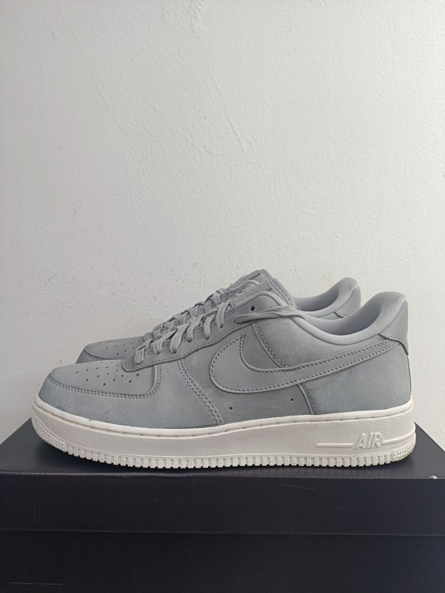 Nike Air Force 1 PRM номер 44 код 52A