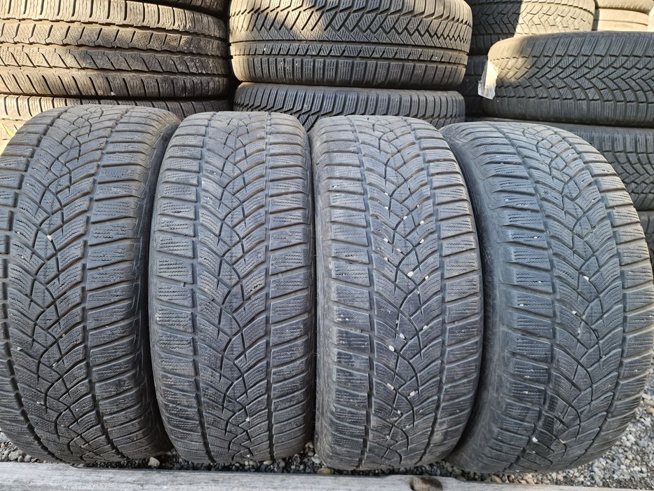 Anvelope 205/50R17 marca Goodyear, M +S, 6.5 mm
