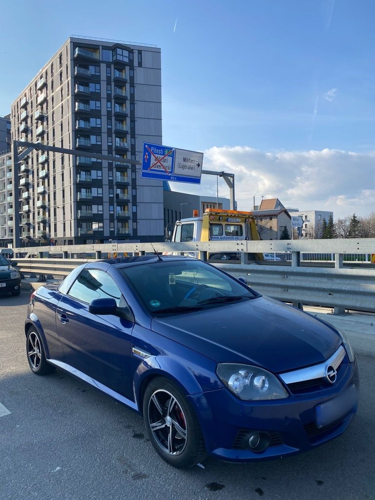 Opel Tigra Twintop Cabrio