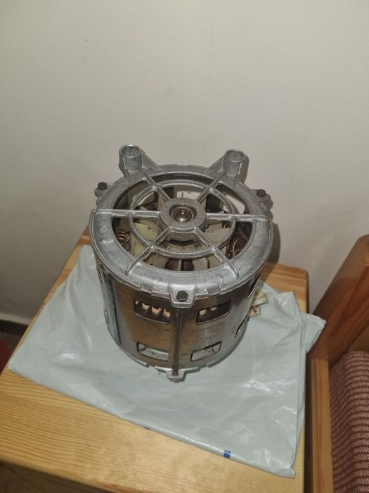 Мотор за пералня