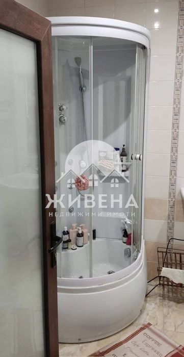 Продава се Четиристаен апартамент в Варна, Аспарухово - 98 кв.м за 1424 €/кв.м - Снимка #6